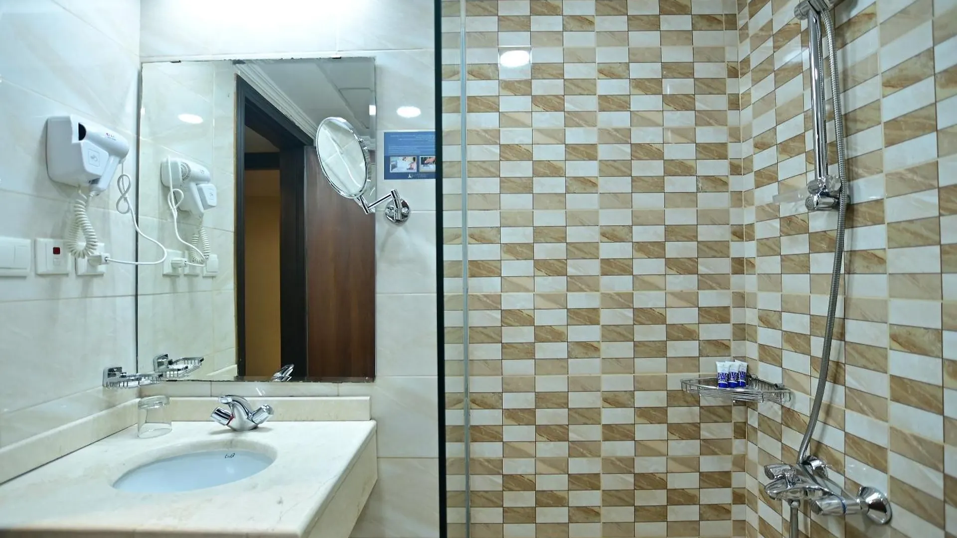 Abraj Al Tayseer Tuwa Hotel Mecca Saudi Arabia