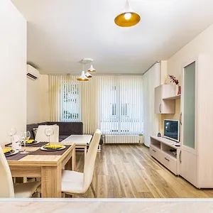 apt-stylish-2bd-with-a-nice-cozy-terrace-by-flat-mnager.plovdiv-hotels.com/