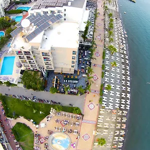 Yunus Marmaris
